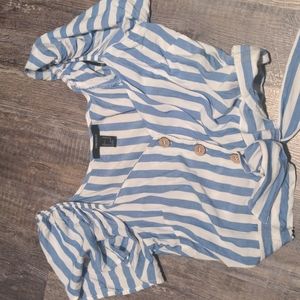 Cute crop top blouse